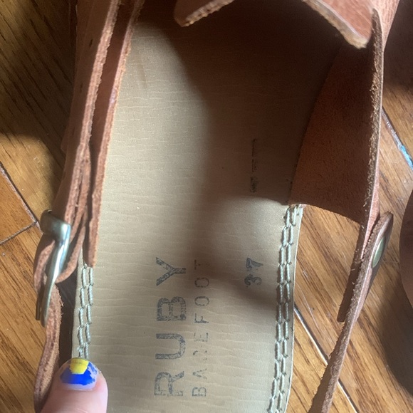 Ruby handmade Barefoot Leather sandals - Picture 3 of 3